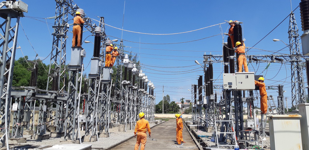 Công ty Ðiện lực Quảng Nam: Không để người dân thiếu điện trong dịp Tết Nguyên đán   - Ảnh 3.