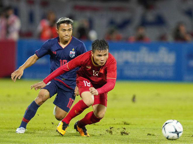 NÓNG: Quang Hải trở thành đồng đội của &quot;Messi Thái&quot;, đối đầu Đặng Văn Lâm tại Nhật? - Ảnh 2.