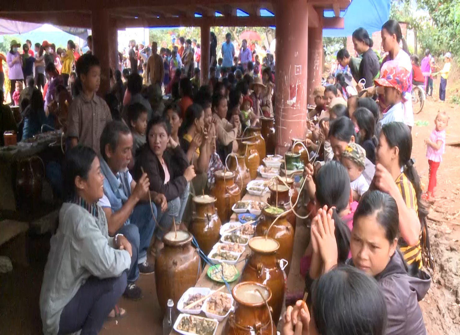 Lễ cúng lúa mới, nét văn hóa đậm bản sắc dân tộc của người Xơ Đăng ở Kon Tum - Ảnh 5.