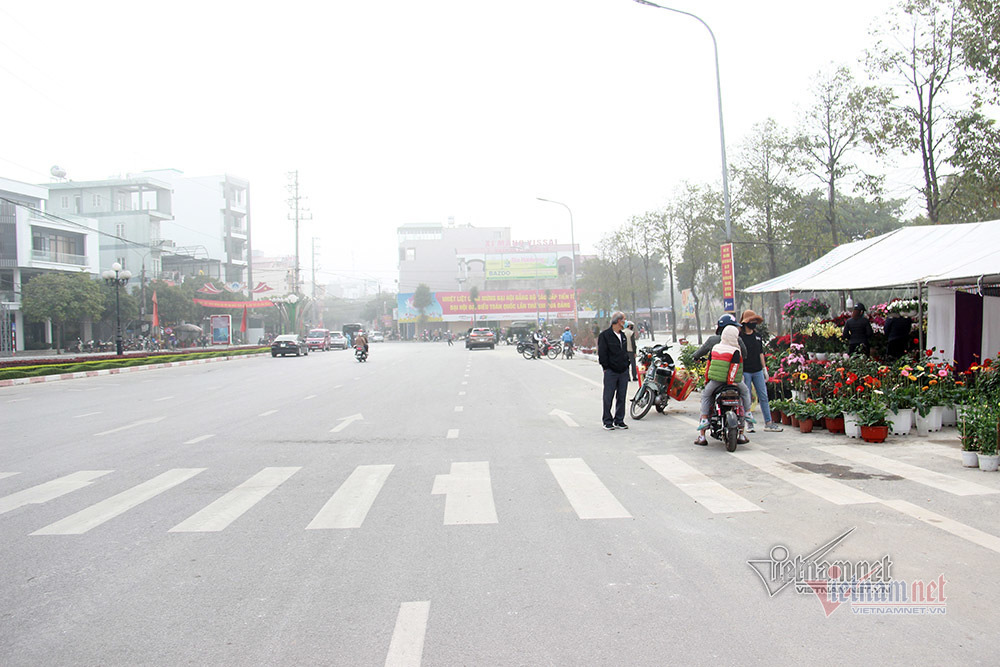 Bên trong TP Chí Linh sau 10 ngày phong toả dịp cận Tết - Ảnh 7.