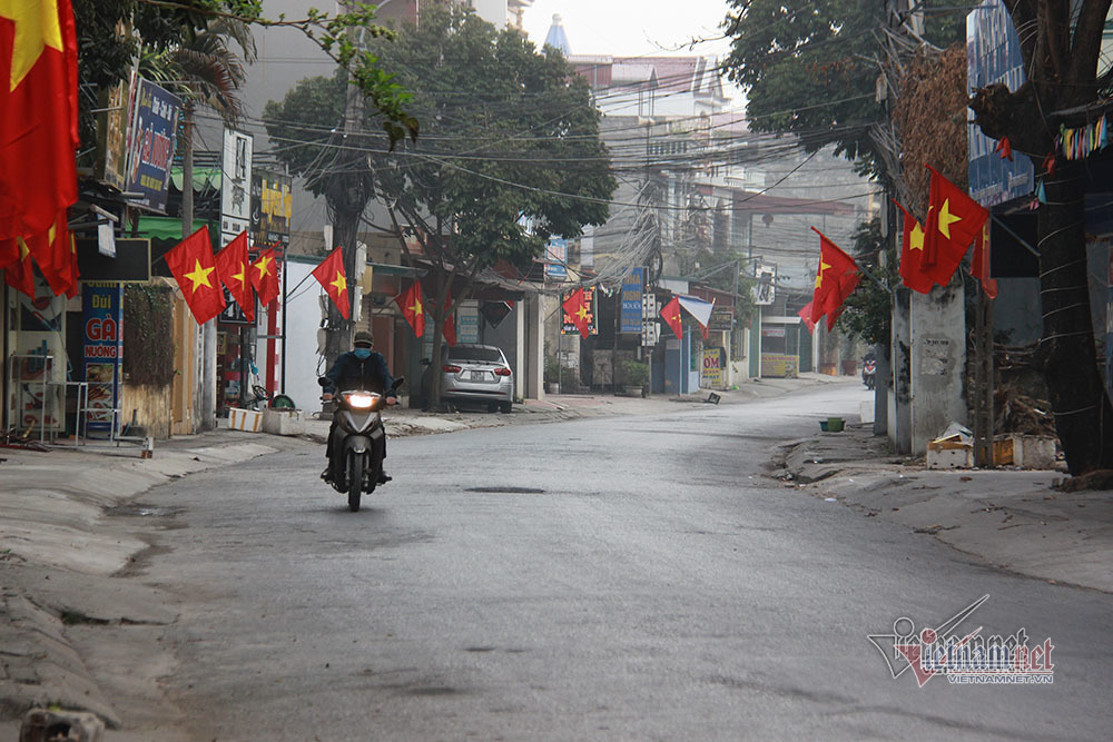 Bên trong TP Chí Linh sau 10 ngày phong toả dịp cận Tết - Ảnh 9.