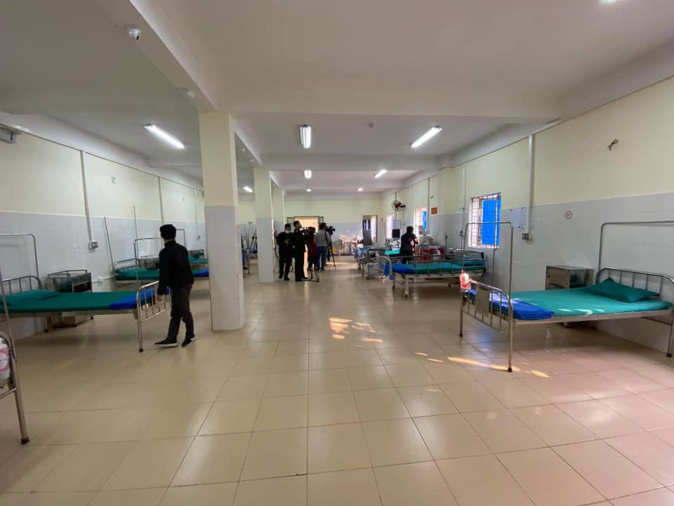 Kỷ lục mới về tốc độ lắp đặt Bệnh viện dã chiến ở Điện Biên - Ảnh 2.