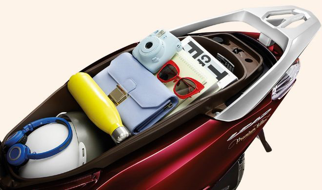 Đối thủ này hơn kém gì xe của chị em Honda Lead? - Ảnh 8.