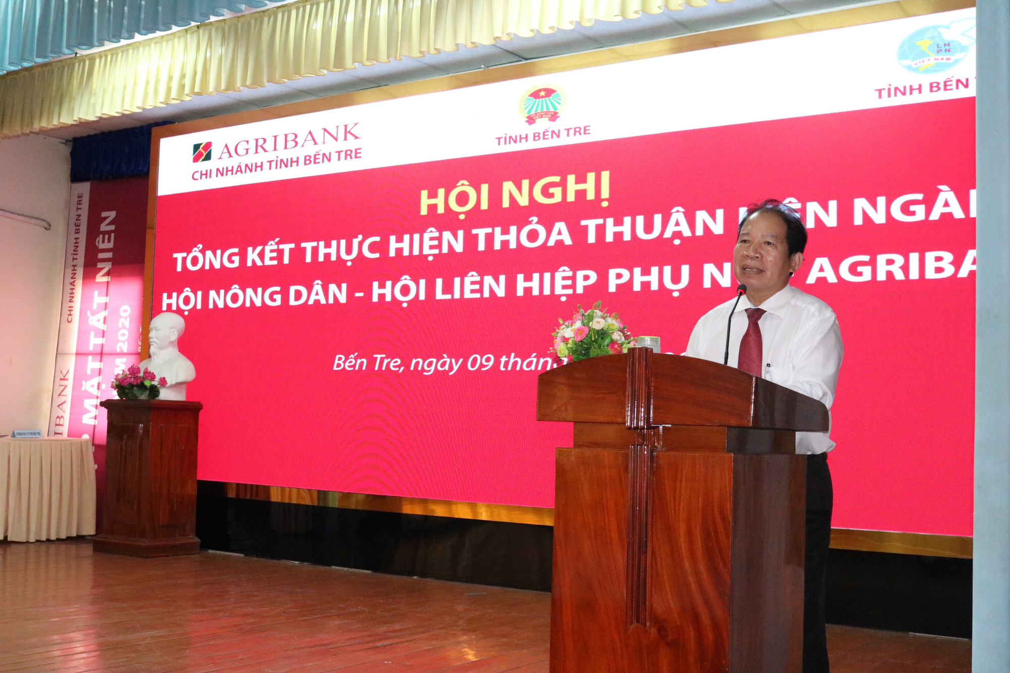 Agribank Bến Tre tổng kết 5 năm thực hiện Thỏa thuận liên ngành với Hội Nông dân và Hội Liên hiệp Phụ nữ - Ảnh 5.