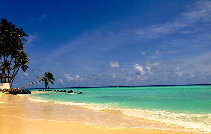 Du lịch Hè 2021: Các thiên đường bãi biển Đông Nam Á và Top 5 bãi tắm bikini ở Maldives - Ảnh 11.
