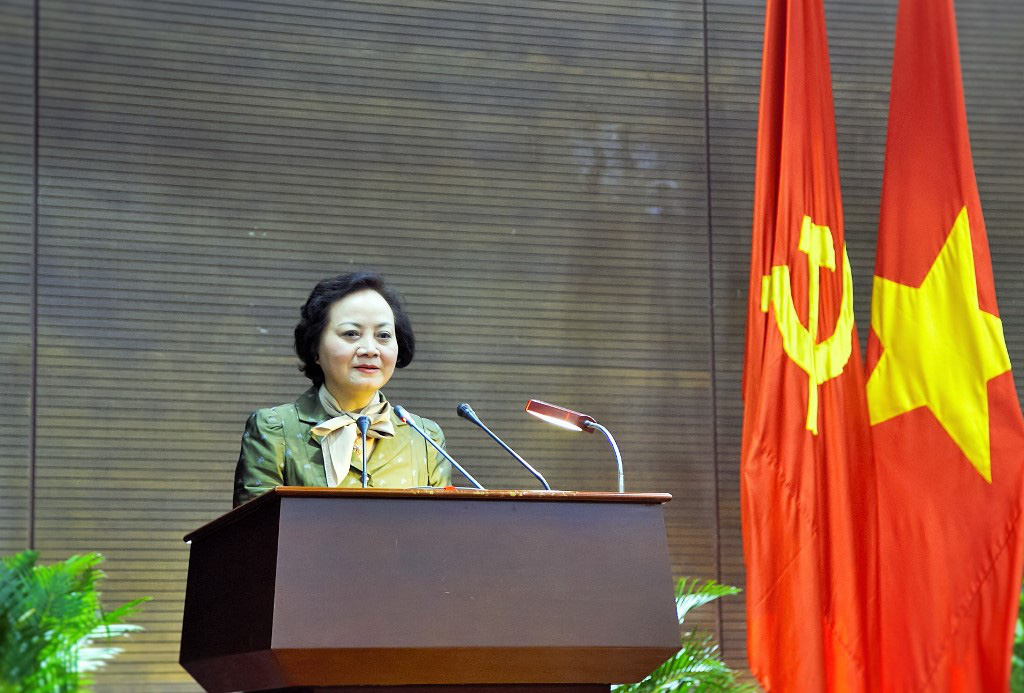 Bộ Nội vụ giới thiệu bà Phạm Thị Thanh Trà ứng cử ĐBQH khóa XV - Ảnh 3.