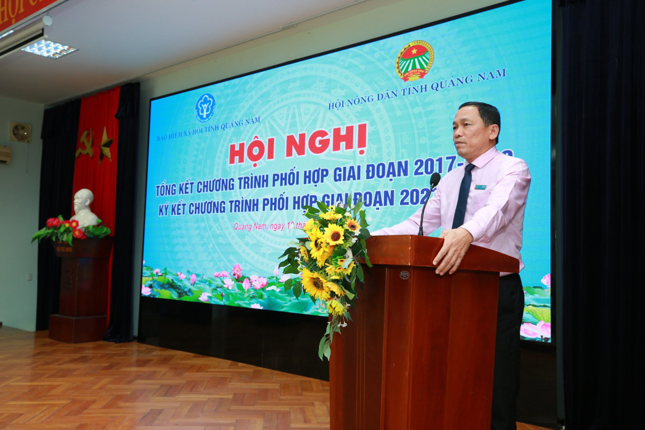Quảng Nam: Bảo hiểm xã hội và Hội Nông dân tỉnh phối hợp triển khai BHXH, BHYT cho nông dân - Ảnh 1.