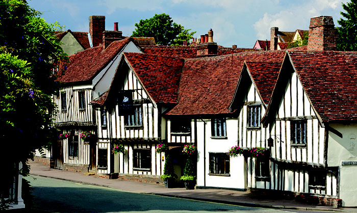 Lavenham - Làng cổ tuyệt đẹp có những ngôi nhà vặn xoắn kỳ lạ nhất thế giới - Ảnh 5.