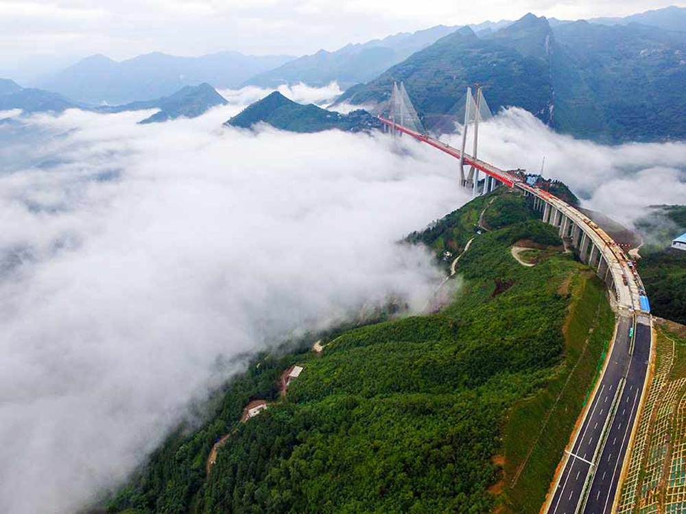 Choáng ngợp vẻ đẹp của cây cầu cao nhất thế giới tại Trung Quốc - Ảnh 5.