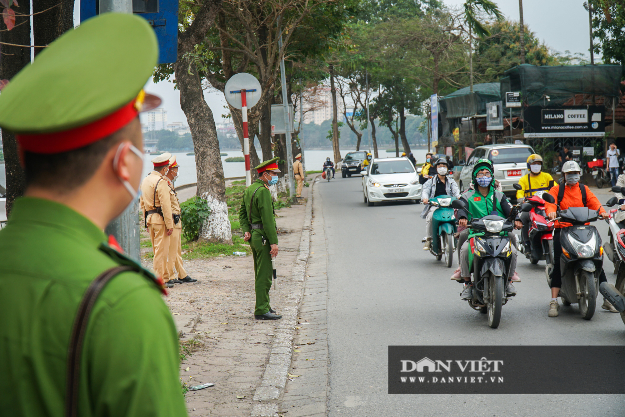 Đi ăn trưa với đồng nghiệp tài xế bị phạt tiền triệu vì vi phạm nồng độ - Ảnh 1.