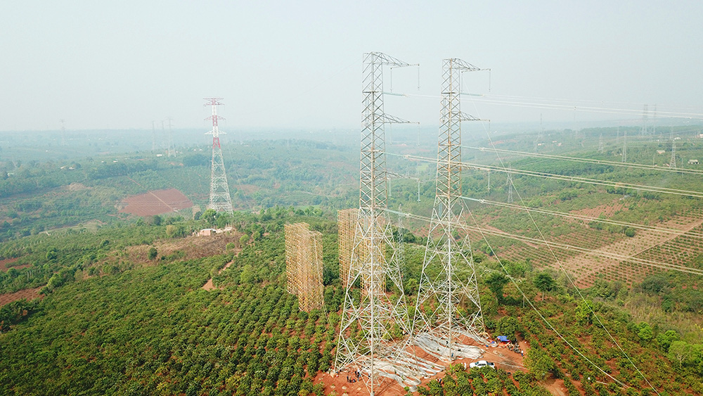 Công ty Điện lực Gia Lai: Đảm bảo cấp điện trong thời gian thi công đường dây 500 kV - Ảnh 1.