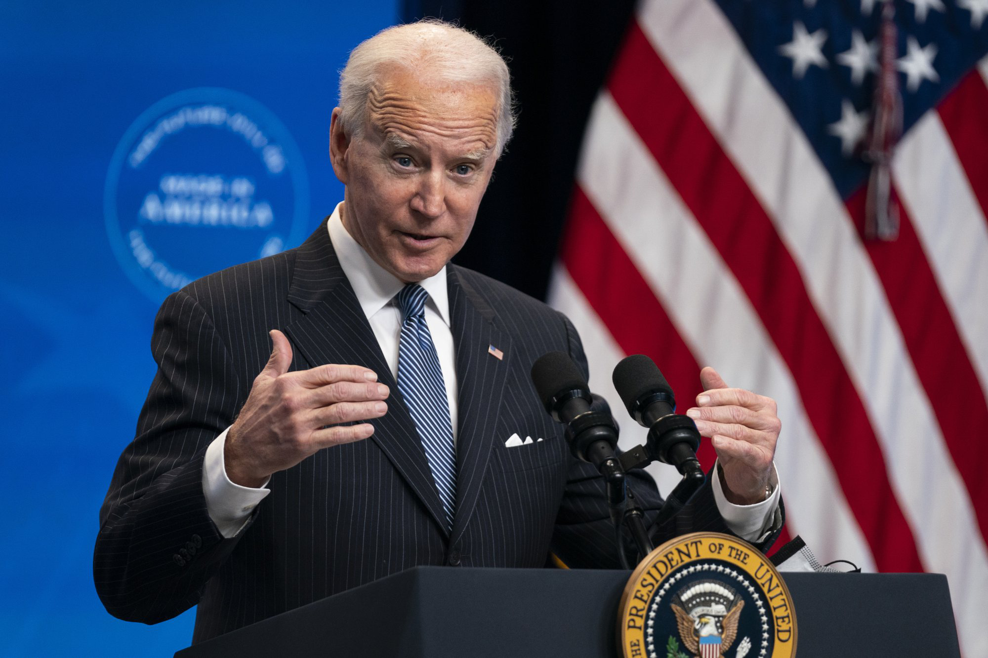 Ông Biden &quot;tặng quà&quot; bất ngờ cho Trung Quốc 60 tỷ USD - Ảnh 1.