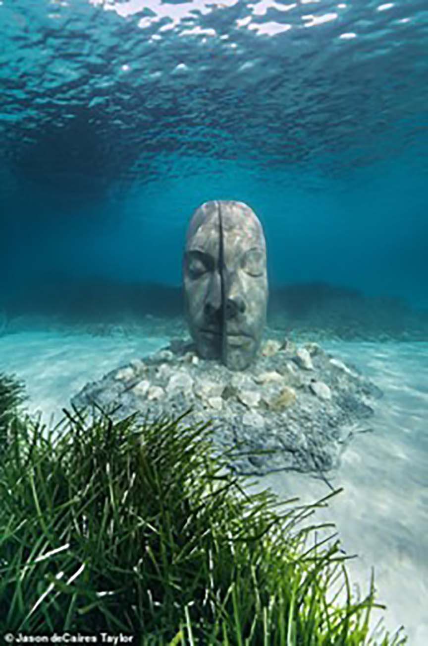 Độc đáo triển lãm dưới đại dương với tác phẩm điêu khắc nặng 10 tấn - Ảnh 3.