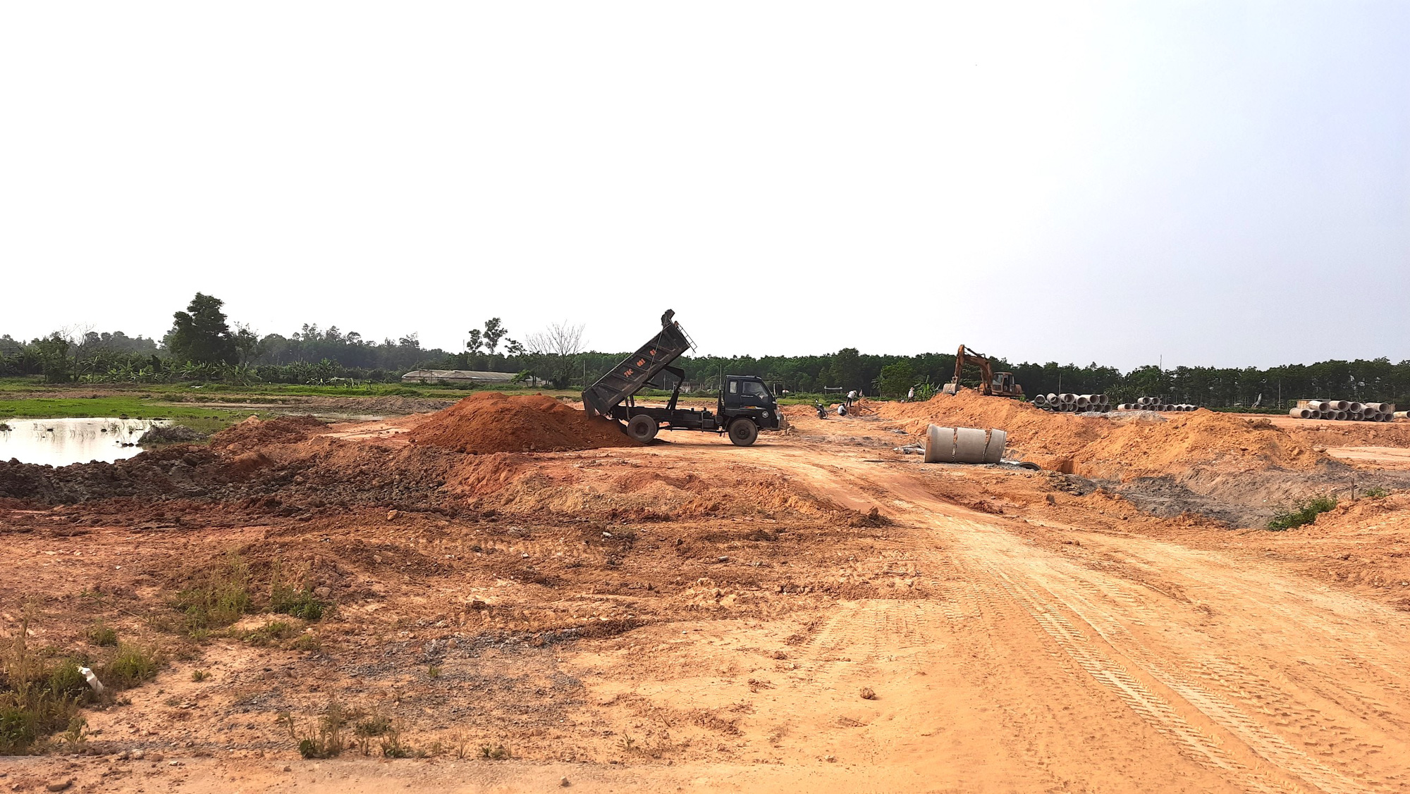 Quảng Trị: Đề nghị ngăn chặn tình trạng gây “sốt đất ảo” để trục lợi - Ảnh 2.