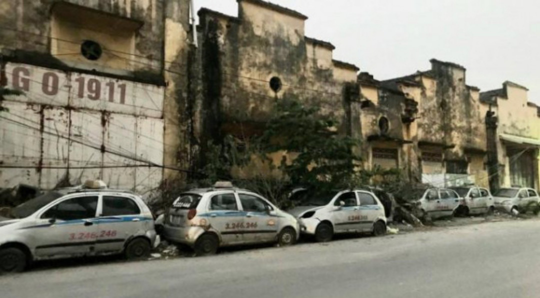 Hải Phòng: Chính quyền nói gì về việc một loạt xe Taxi Thành Yến bị ở quên ở đường? - Ảnh 2.