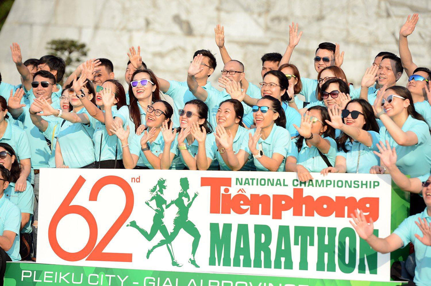 Lễ thượng cờ Tiền Phong Marathon 2021: Quốc kỳ Việt Nam tung bay với khát vọng hùng cường - Ảnh 6.