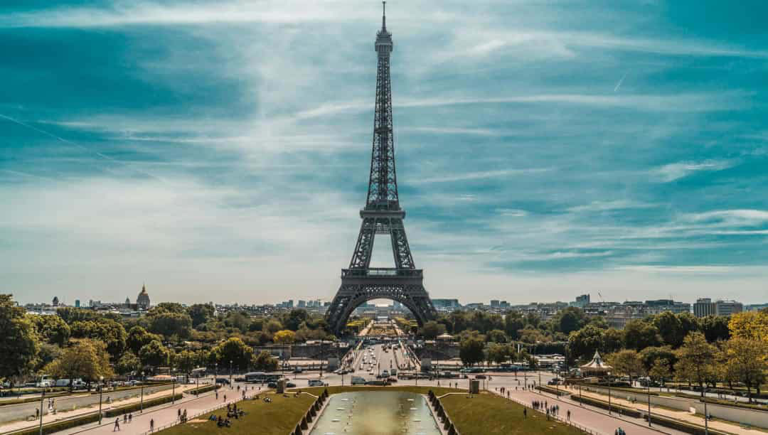 Pháp: Tháp Eiffel, sự thật chưa tiết lộ...số lượng người tự tử khó tin - Ảnh 6.