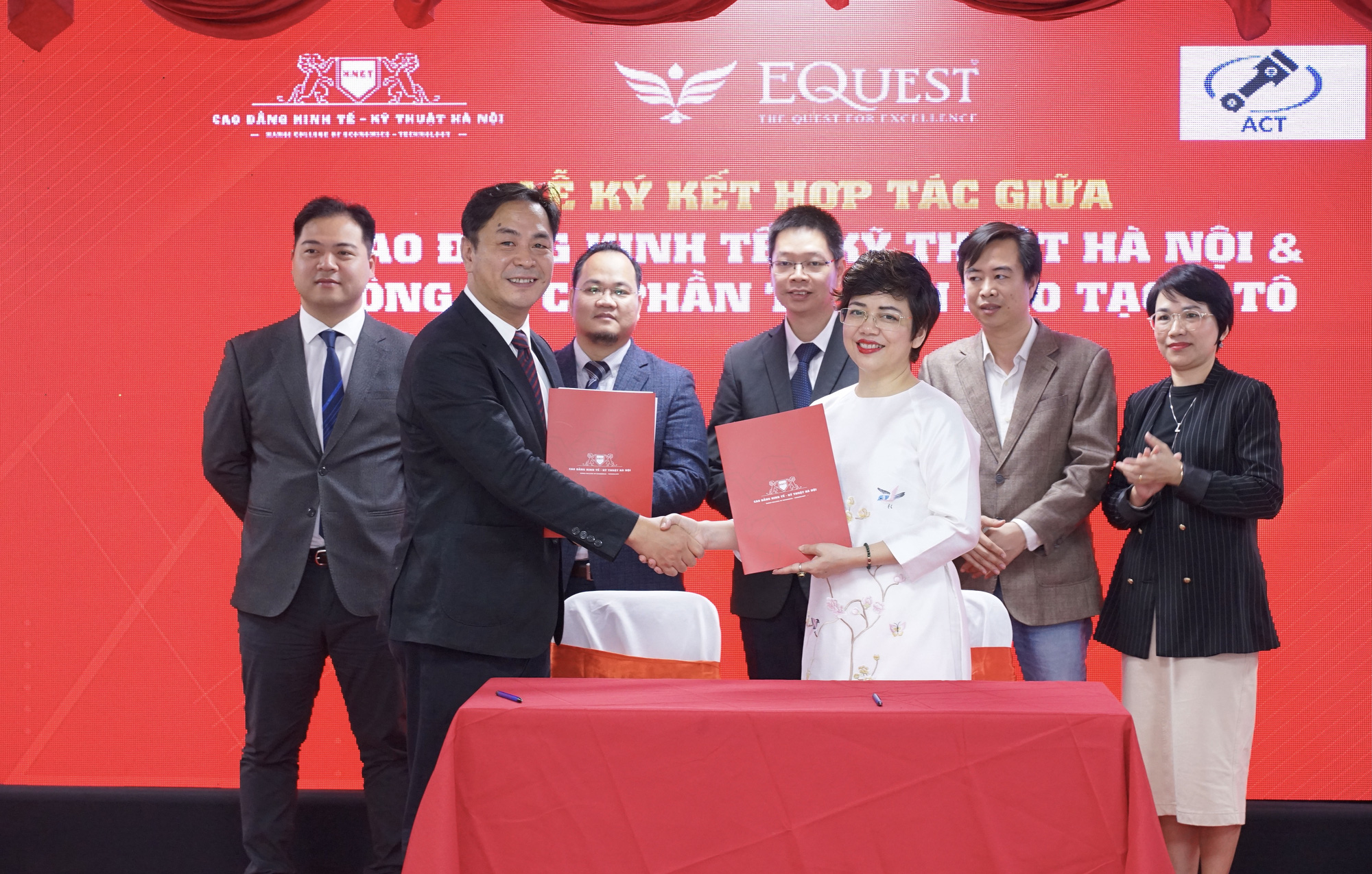 Trường Cao đẳng Kinh tế - Kỹ thuật Hà Nội ký kết với 6 doanh nghiệp nhằm đảm bảo “đầu ra” cho sinh viên - Ảnh 3.