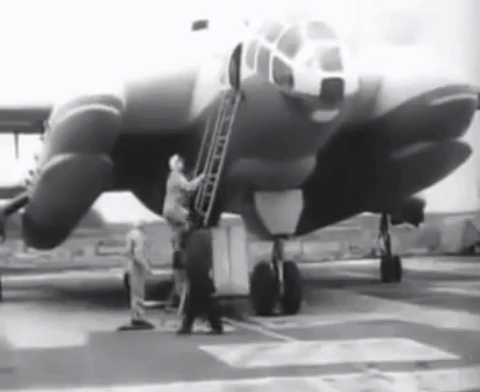 Bí mật đằng sau máy bay săn ngầm kỳ dị nhất thời Liên Xô cũ - Ảnh 1.