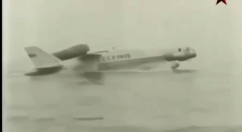 Bí mật đằng sau máy bay săn ngầm kỳ dị nhất thời Liên Xô cũ - Ảnh 13.