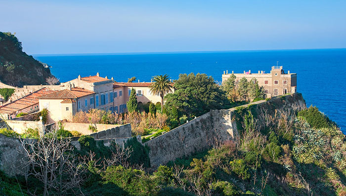 Du lịch Italia: Sự cuốn hút của “thiên đường ẩn giấu” - đảo Elba kỳ thú  - Ảnh 8.