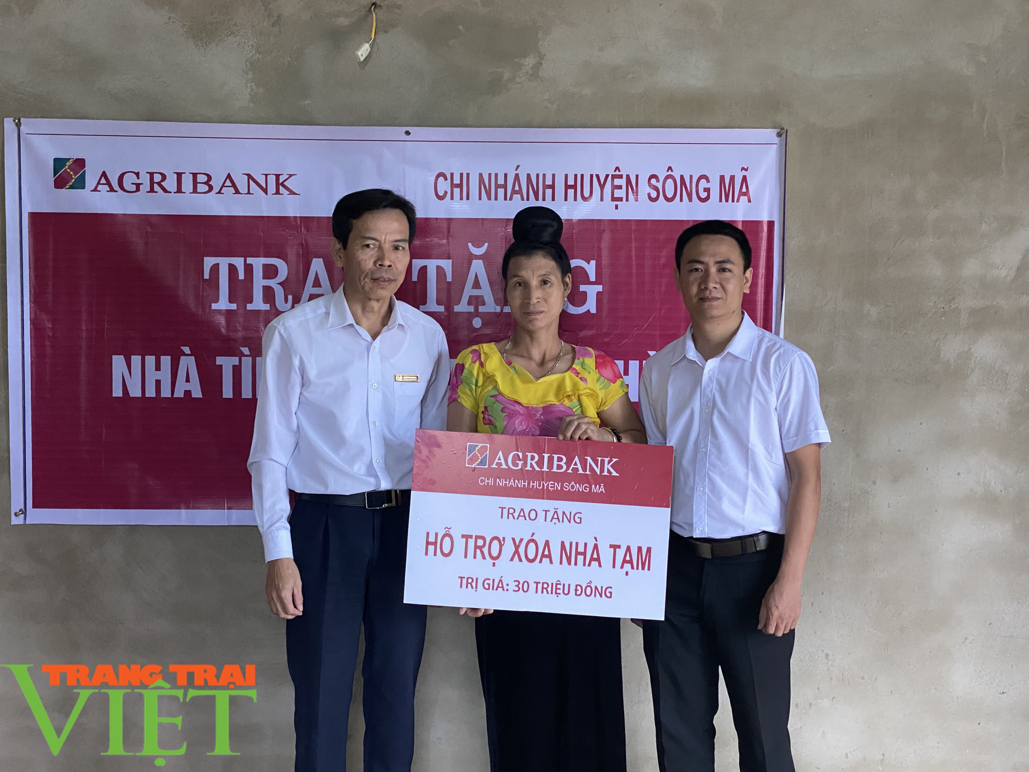 Agribank Sông Mã chung tay xây dựng Nông thôn mới - Ảnh 3.