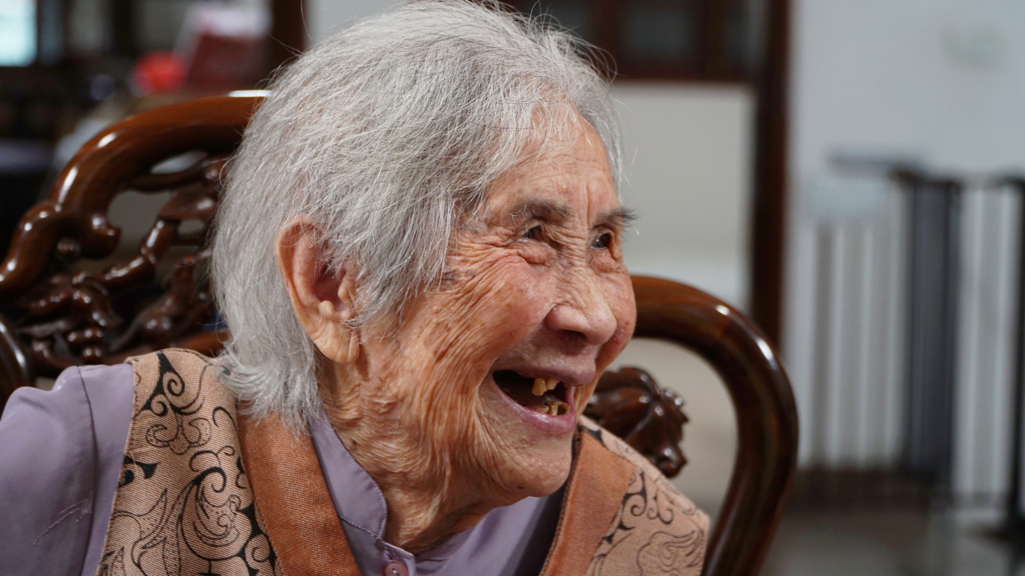 Cụ bà 100 tuổi ở Hà Nội khí chất ngút trời, từng được mệnh danh là hoa khôi - Ảnh 8.