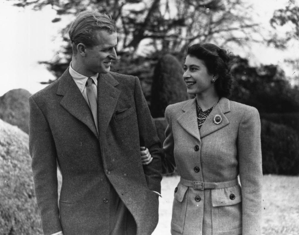 Cùng xem lại đám cưới lịch sử của Hoàng thân Philip và Nữ hoàng Anh Elizabeth II - Ảnh 4.