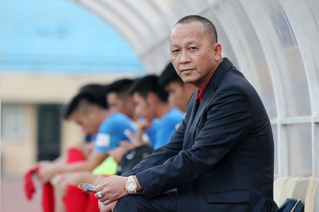Ông Phạm Thanh Hùng - Chủ tịch CLB bóng đá Than Quảng Ninh khẳng định cầu thủ sẽ nhận được 4 tháng lương vào ngày 12/4 tới.