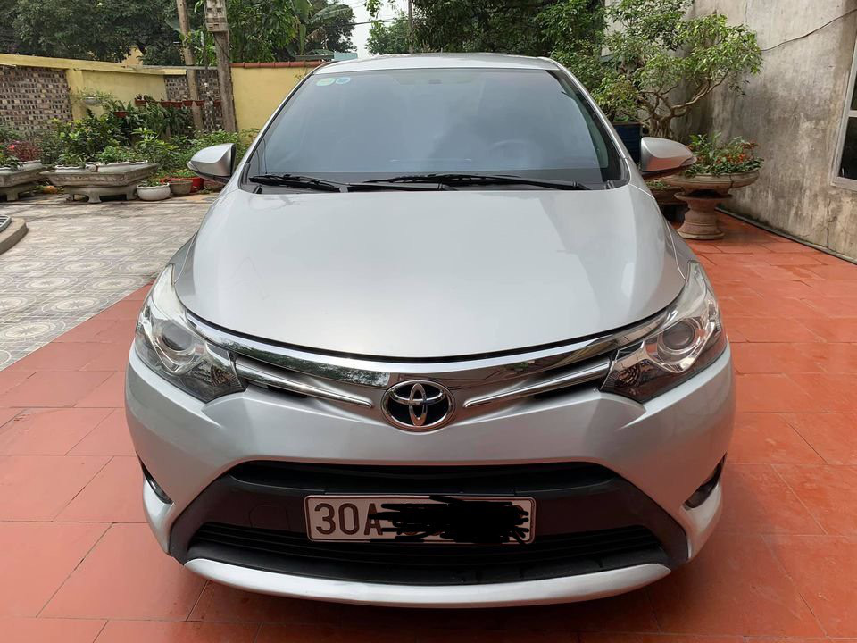 So sánh Toyota Vios 15E bản số sàn và bản số tự động  Ô Tô Lướt Sài Gòn