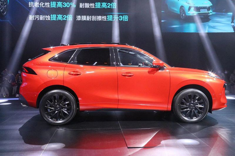 Xe Trung Quốc Dongfeng &quot;nhái&quot; Porsche, giá ngỡ ngàng tại Việt Nam - Ảnh 3.