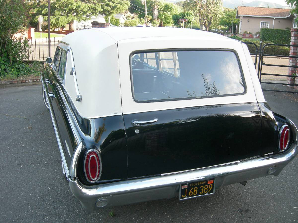 Pontiac Bonneville Hearse 1962 là 1 trong 10 chiếc được chế tạo trên toàn cầu - Ảnh 5.