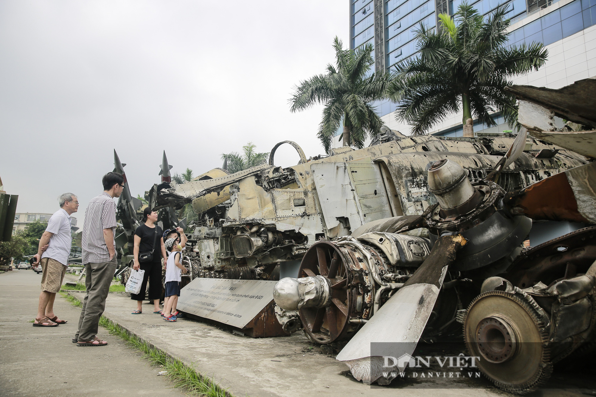 “Rồng lửa” thứ vũ khí biến cuộc dạo chơi trên bầu trời Hà Nội của phi công Mỹ thành nỗi khiếp đảm - Ảnh 6.