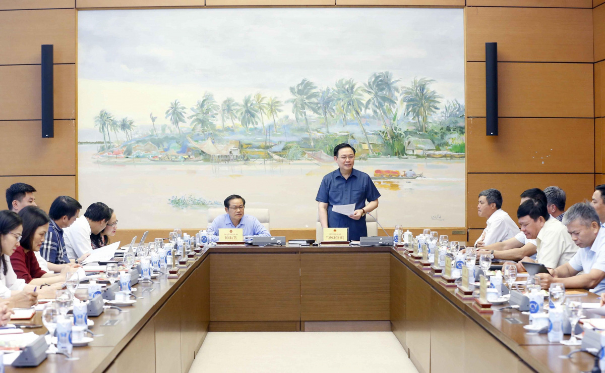 Ông Vương Đình Huệ: Ủy ban Quốc phòng và An ninh của Quốc hội tiếp tục đổi mới phát triển  - Ảnh 1.