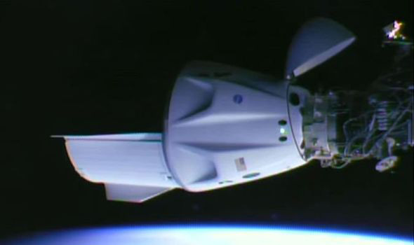 Thành công đột phá của Elon Musk khi đưa con tàu “tái chế” lên Trạm Vũ trụ quốc tế - Ảnh 1.
