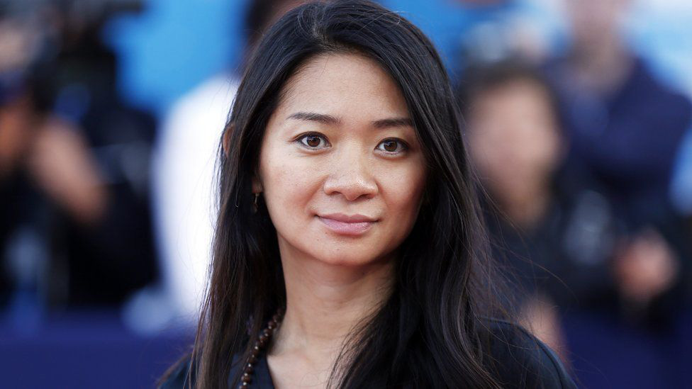 Nomadland của đạo diễn gốc Á Chloé Zhao thắng lớn tại Oscar - Ảnh 2.