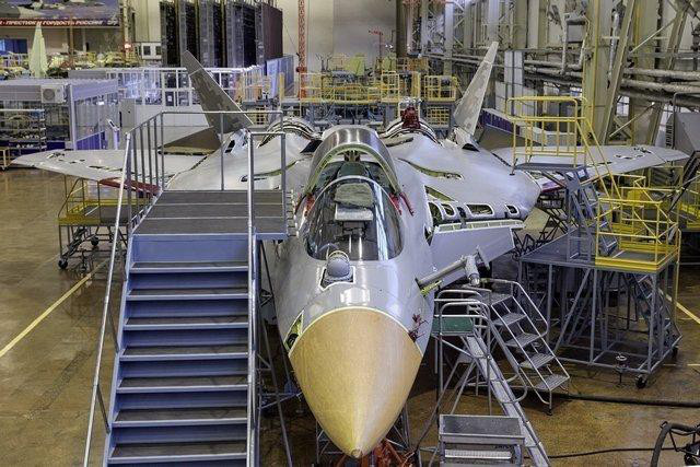 Nga gặp vấn đề nghiêm trọng mới trong quá trình sản xuất Su-57 - Ảnh 12.