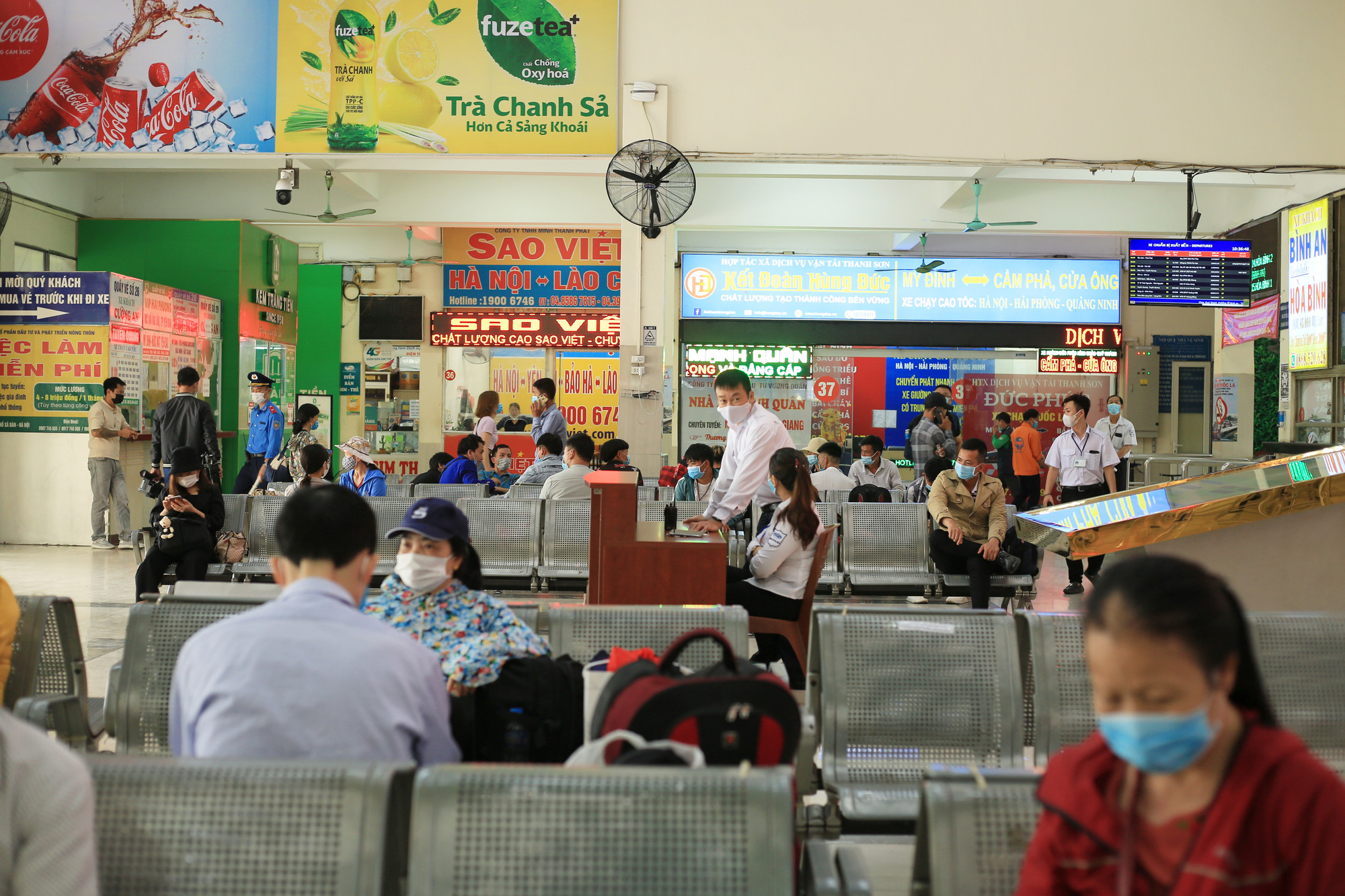 Bến xe tại Hà Nội sẽ đình tài nếu nhà xe nếu lơ là phòng chống dịch dịp nghỉ lễ 30/4-1/5 - Ảnh 6.