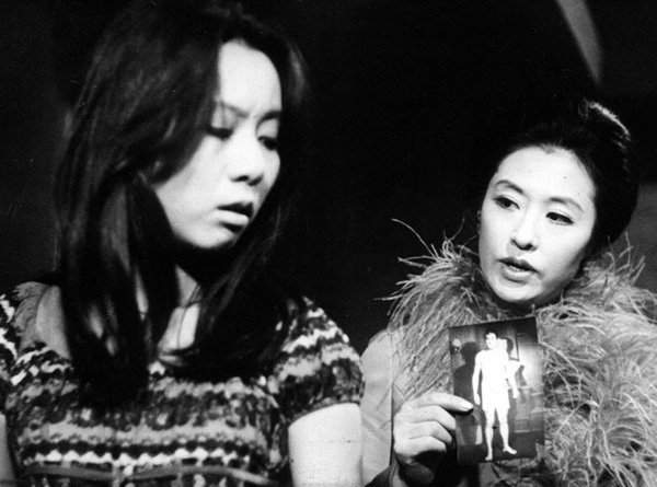 Cuộc đời đầy chua xót nhưng nghị lực phi thường của nữ diễn viên gốc Á quen mặt vừa đoạt giải Oscar - Ảnh 3.