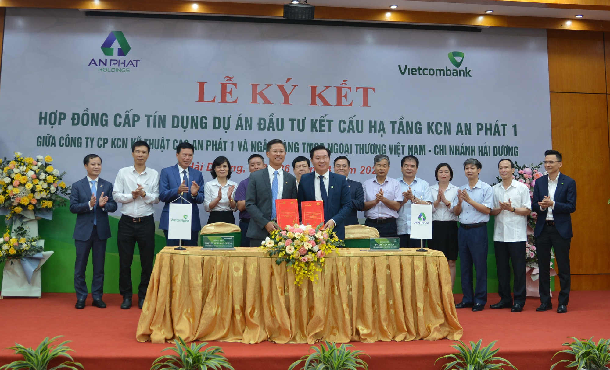 Vietcombank Hải Dương ký kết hợp đồng cấp tín dụng 1.200 tỷ đồng với Công ty CP KCN kỹ thuật cao An Phát 1 - Ảnh 3.