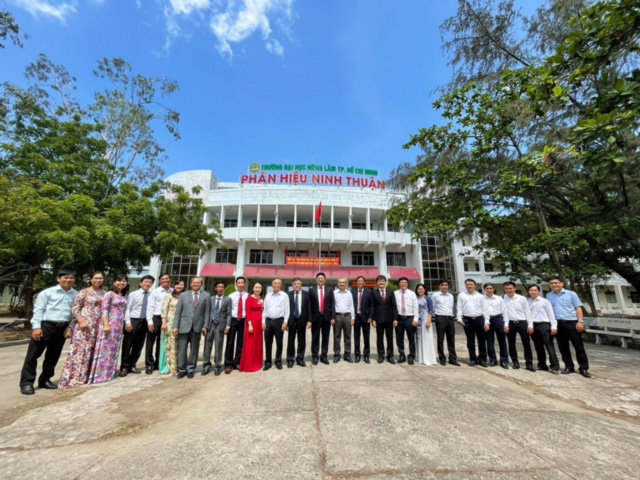 Chính thức sáp nhập Trường CĐ Sư phạm Ninh Thuận vào Trường ĐH Nông Lâm TP.HCM - Ảnh 3.