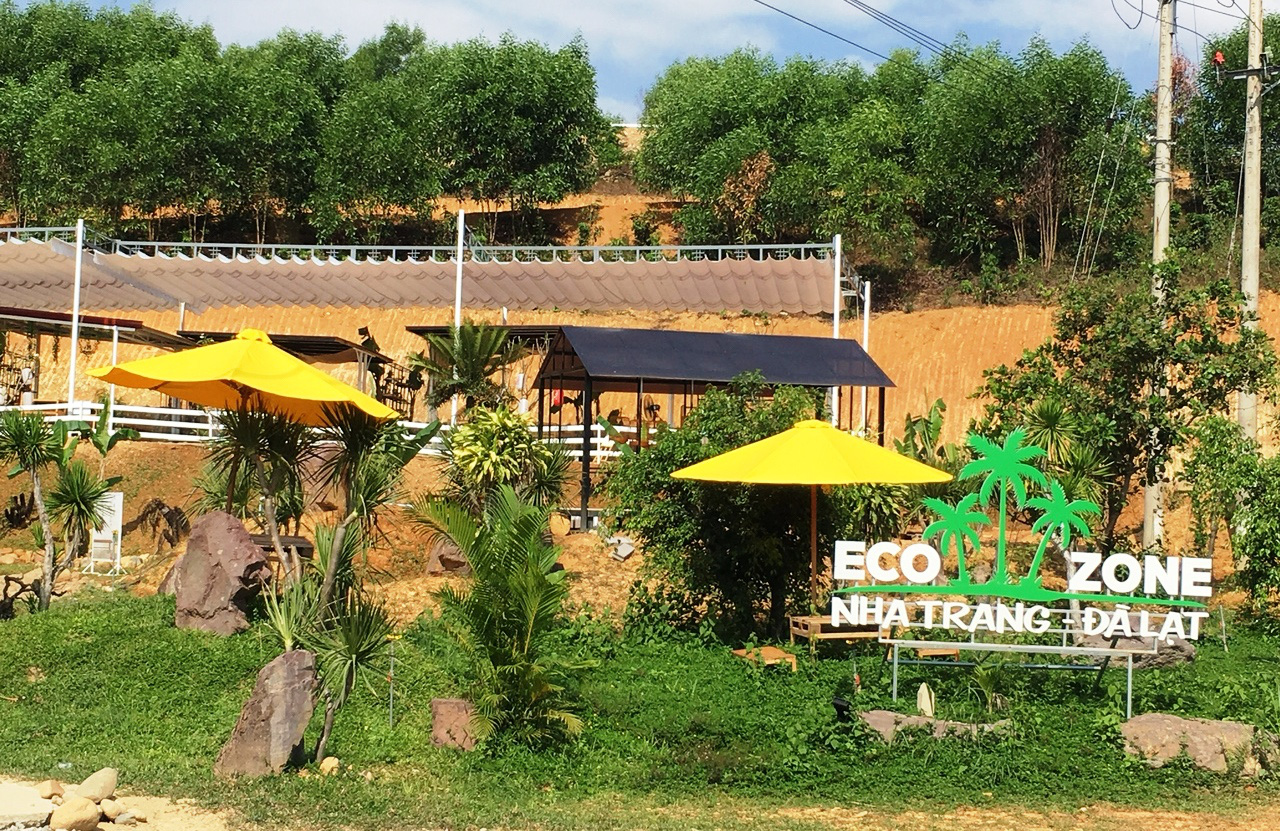 Khánh Hòa:  “Hô biến” thành điểm dừng chân, Eco Zone Nha Trang – Đà Lạt bị đình chỉ hoạt động - Ảnh 2.