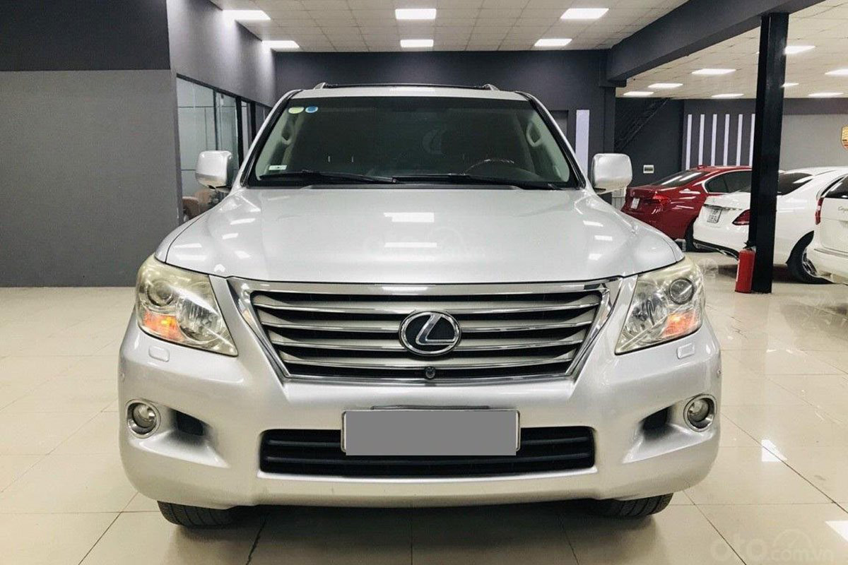 Lexus công bố giá xe LX 570 đời 2008