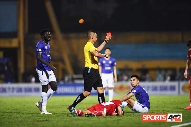 Hà Nội FC thua Viettel, bầu Hiển làm ngay 1 điều - Ảnh 4.