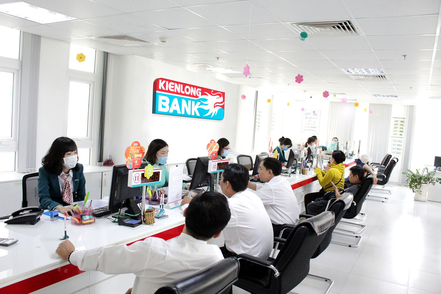 Kienlongbank chuyển địa điểm hoạt động và đổi tên 3 Phòng giao dịch tại Hà Nội - Ảnh 1.