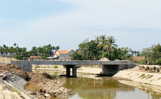 Quảng Ngãi: Những dự án từng gây sóng dư luận đang dính nợ ứng đầu tư công quá hạn  - Ảnh 8.