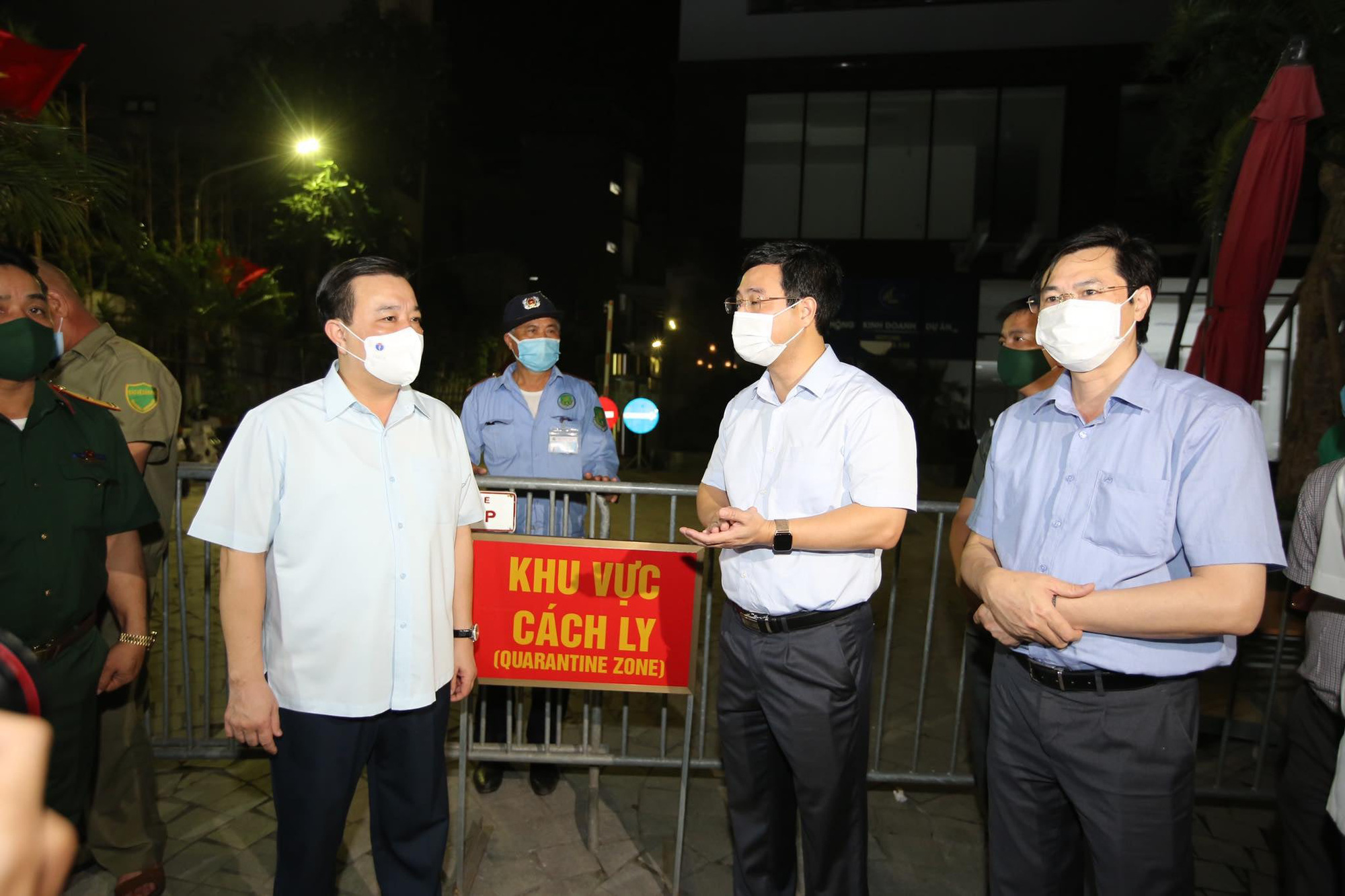 Phó chủ tịch Hà Nội chỉ đạo &quot;nóng&quot; sau vụ phát hiện hơn 40 người nhập cảnh trái phép ngay trong đêm - Ảnh 1.