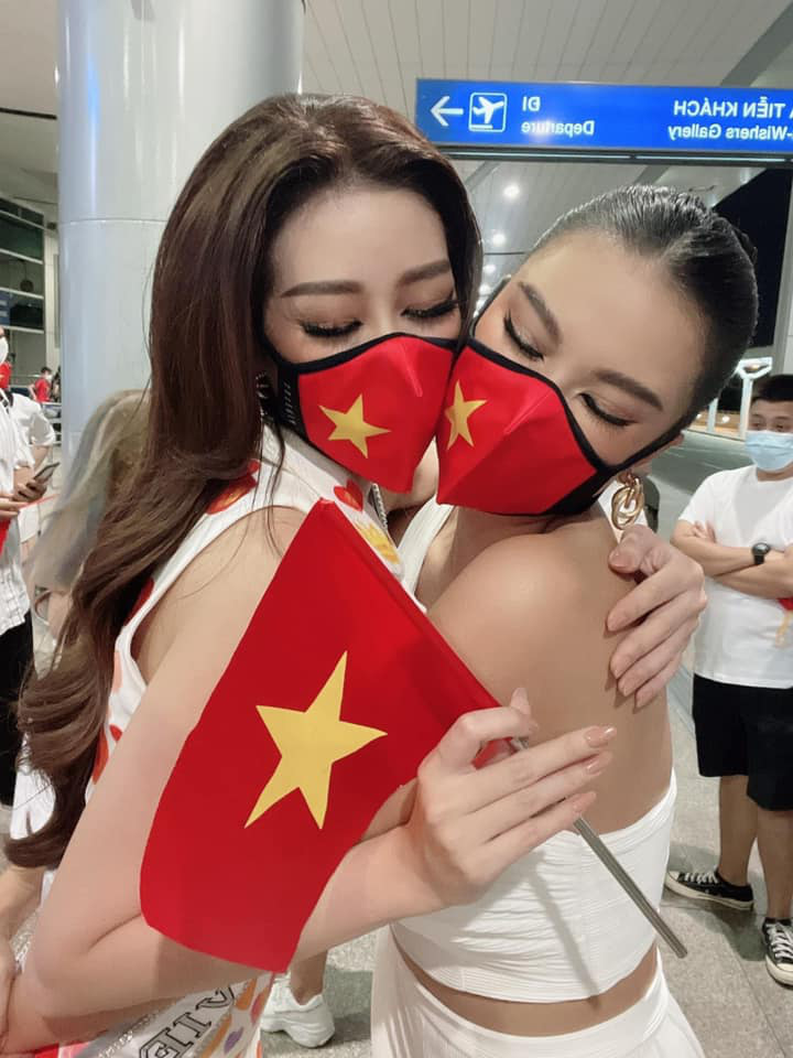 Ảnh: Khánh Vân khẩu trang kín mít &quot;vượt bão&quot; Covid lên đường chinh phục Miss Universe - Ảnh 5.