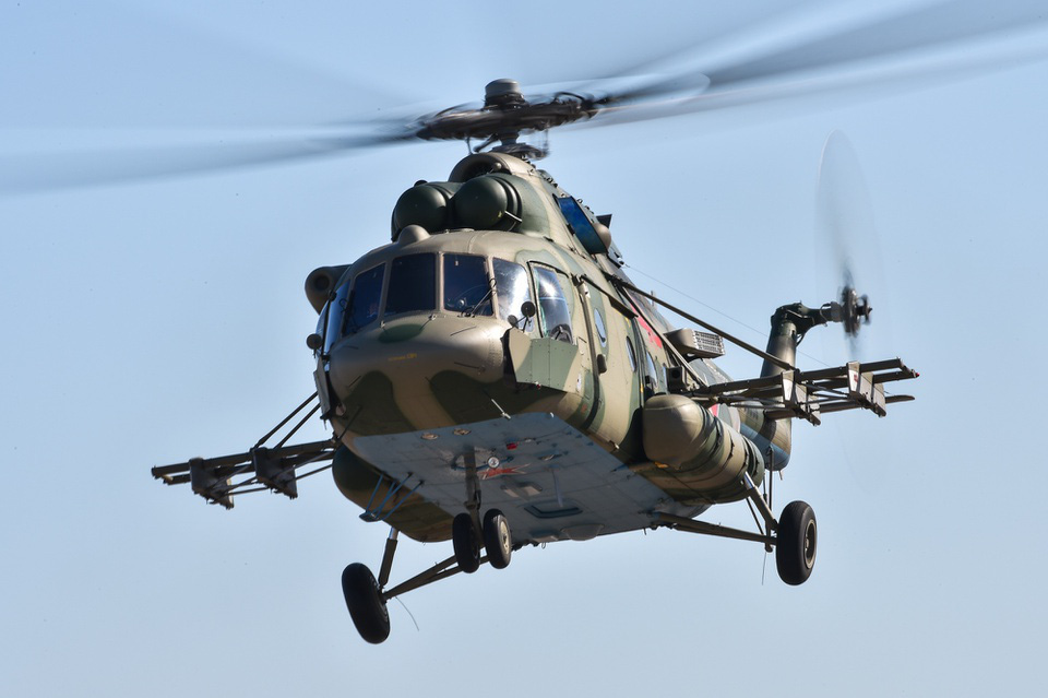 Dàn trực thăng tối tân của Nga chuẩn bị cho duyệt binh 9/5 - Ảnh 6.