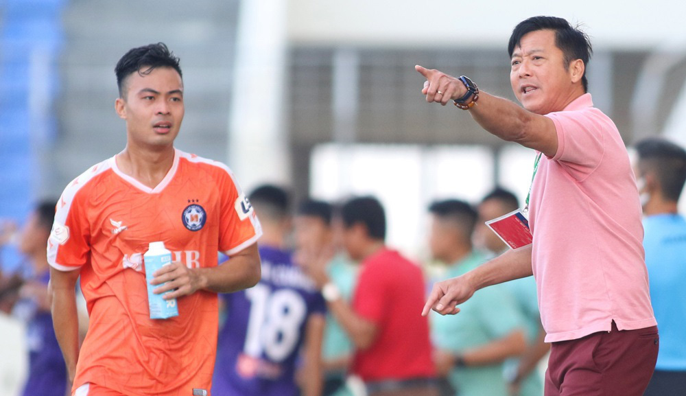 Giai đoạn 1 V.League chưa kết thúc, những HLV nào mất việc? - Ảnh 2.